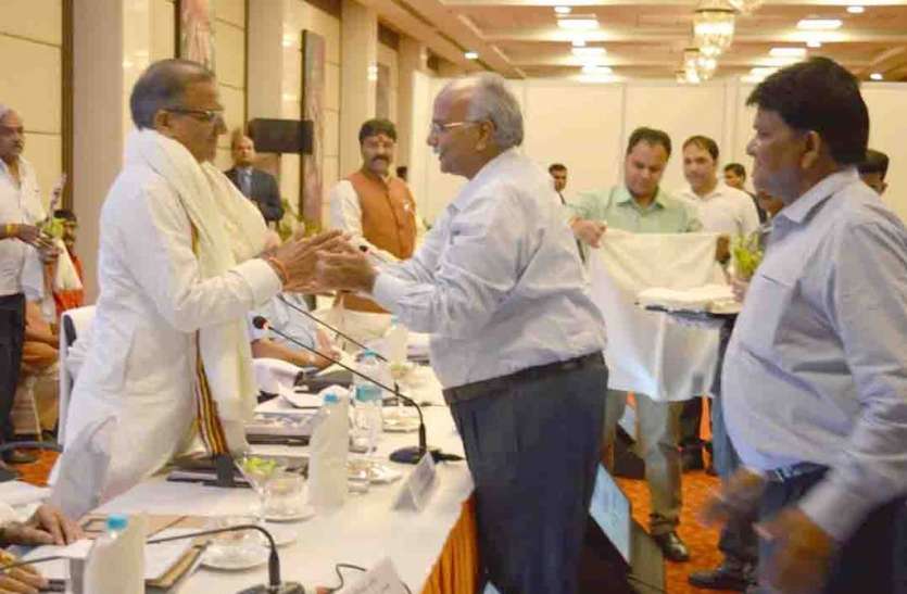 patrika शीघ्र ही मिलेगी नई ट्रेनो की सौगात