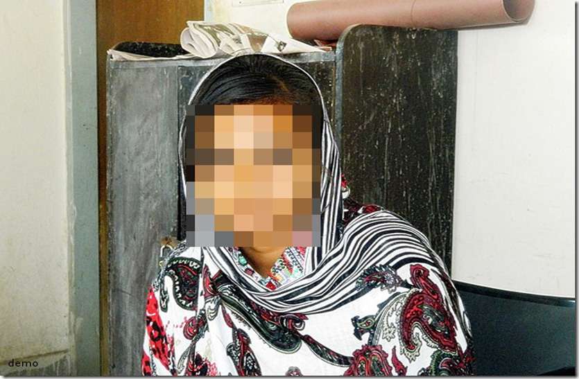 CRIME NEWS 9th की स्टूडेंट से कहा तुम्हे इस शहर की सबसे खूबसूरत जगह दिखता हूं, जब पहुंची खंडहर तो...