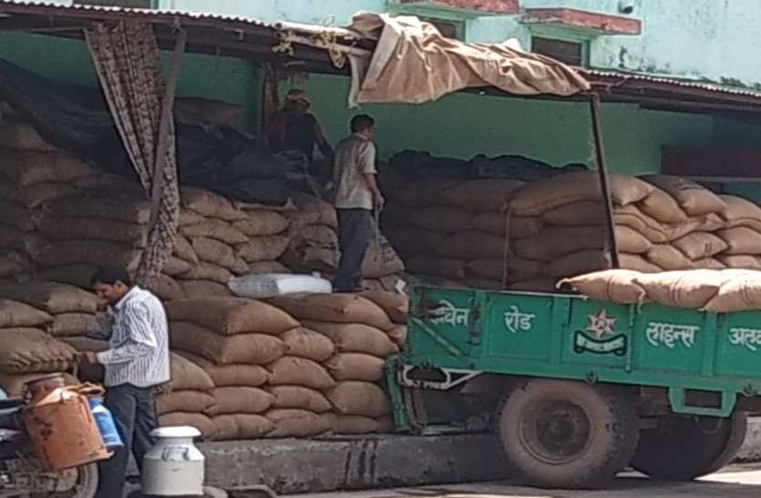 alwar news छह दिन बाद खुली मंडियां, किसानों को मिली राहत