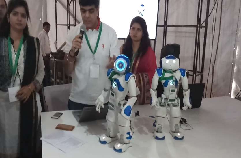 rajasthan news नौकरी की तलाश में बेरोजगार युवा, रोजगार मेले में उमड़ा हुजूम