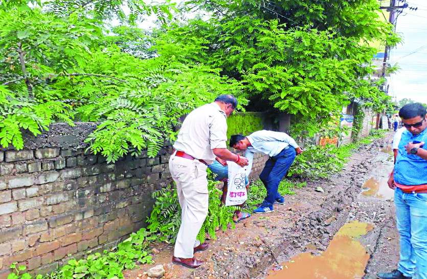 murder हत्या के आरोपियों के घरों से बरामद ये सामान, देख सब रह गए दंग !