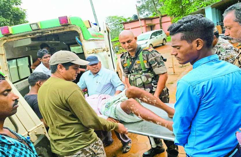 पुलिस को मिल रही लगातार सफलता पुलिस को मिल रही लगातार सफलता से बौखलाए नक्सलियों ने कर डाला ये घिनौना काम