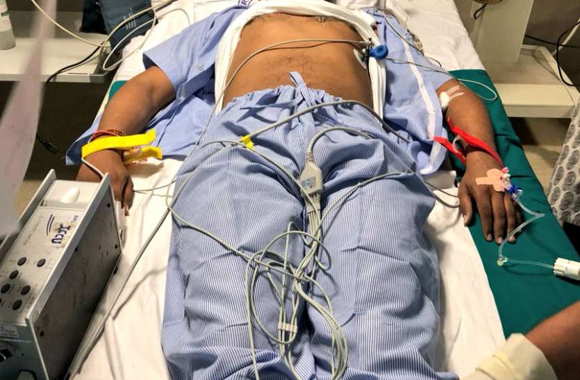 To remain healthy for cause is necessary, says Hardik Patel लड़ाई के लिए स्वस्थ रहना जरूरी: हार्दिक