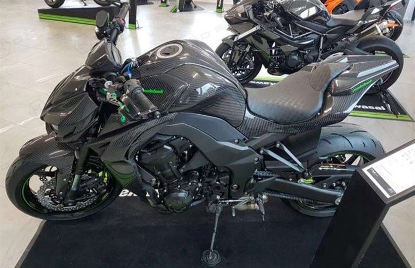 z1000