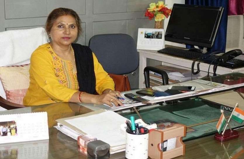 sutta singh 68500 शिक्षक भर्ती में गड़बड़ी पर योगी सरकार ने सचिव सुत्ता सिंह को किया निलम्बित, जांच कमेटी गठित