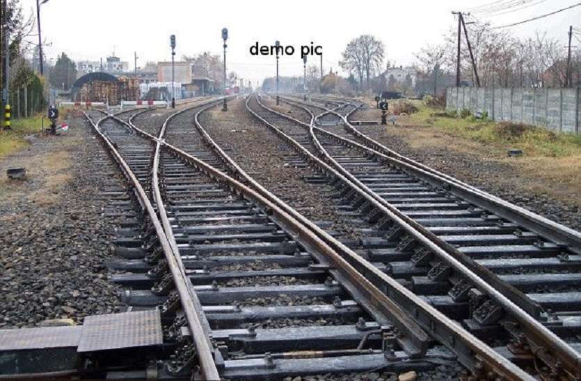 railway,Iron,slab, एमआरटीएस ट्रेक पर सीमेंट का स्लैब रखने के आरोप में 3 नाबालिग गिरफ्त में