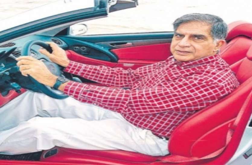 ratan tata जगुआर और लैंडरोवर कंपनी के मालिक हैं इन 2 सस्ती कारों के दीवाने, पर्सनल लाइफ में करते हैं इनकी सवारी