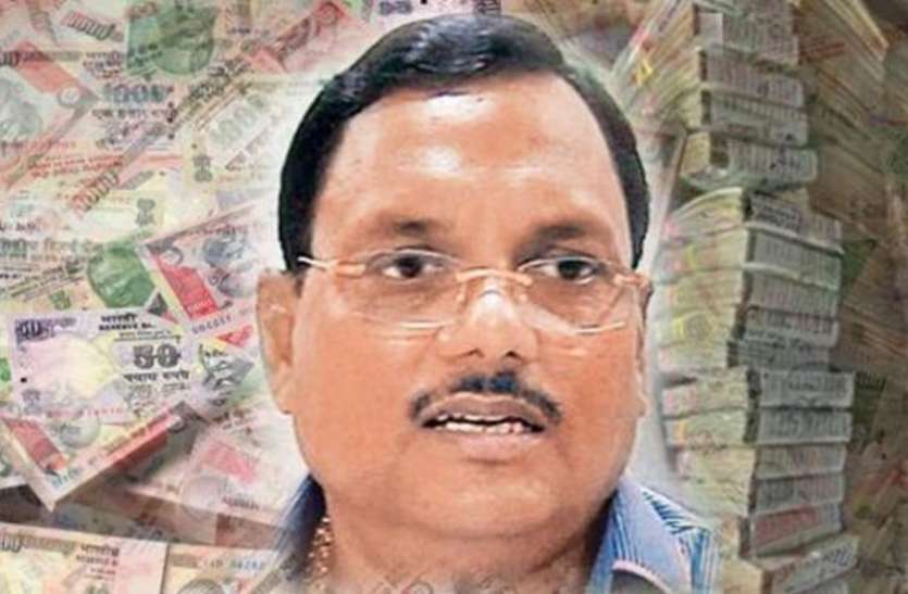 Ghaziabad यादव सिंह और उसके परिवार पर आरोप तय, अब कुल 9 लोगों पर चलेगा केस