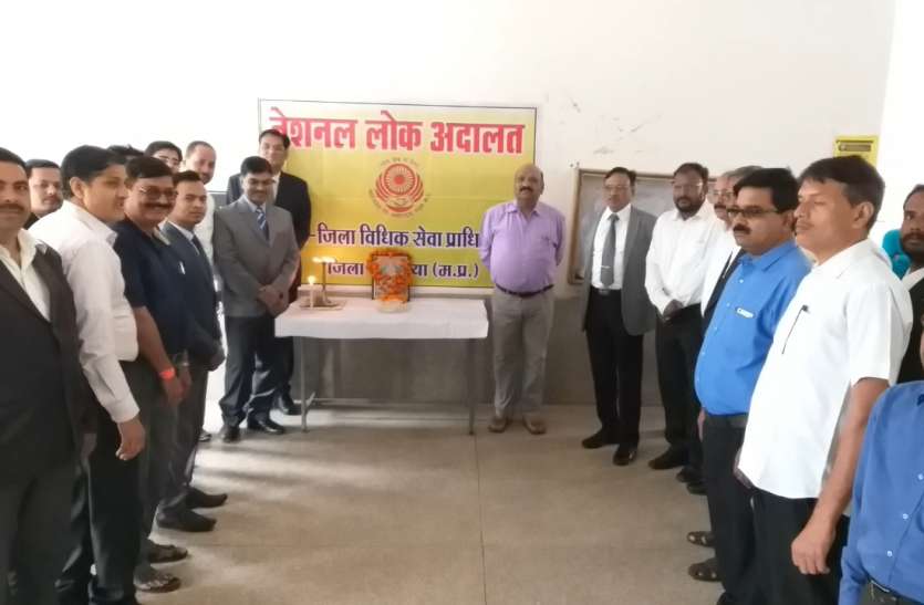 Lok Adalat: pending cases settled, 58.76 lakhs award passed लोक अदालत : लंबित मामले सुलझे, 58.76 लाख अवार्ड पारित