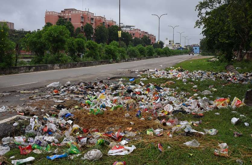 001 ऐसा क्या हुआ कि आठ दिन से सवा लाख घरों के लोग कर रहे हैं हूपर का इंतजार