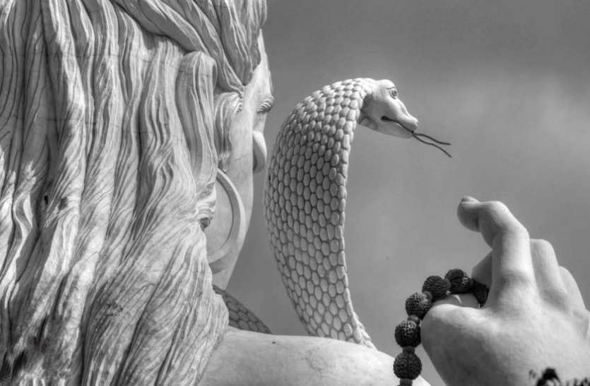 amavasya september 2018 , पितरों की कृपा के बिना नहीं मिल सकता पैसा और सुख, ऐसे करें उन्हें प्रसन्न