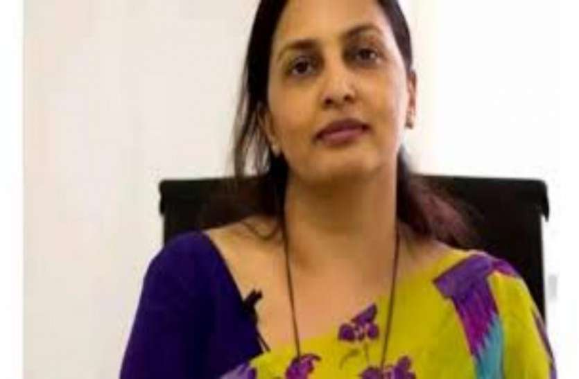 lady docter करोड़ों में है इस महिला डॉक्टर की कमाई, मर्दों को बेहोश कर करती है यह काम…
