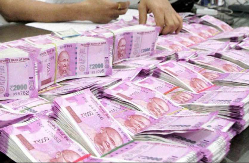 Education,Scholarship,education loan,education news in hindi,educational loan,education tips in hindi, यहां पर आप अपनी मार्कशीट के आधार पर ले सकते हैं लोन, जानिए क्या और कैसे करना है