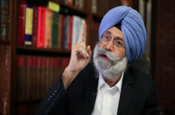 kotakpura sikh firieng case update news,statment of hs fulka कमीशन की रिपोर्ट के तहत प्रकाश सिंह बादल और सुमेध सिंह सैनी के खिलाफ जांच में कोई कानूनी बाधा नहीं-फूलका