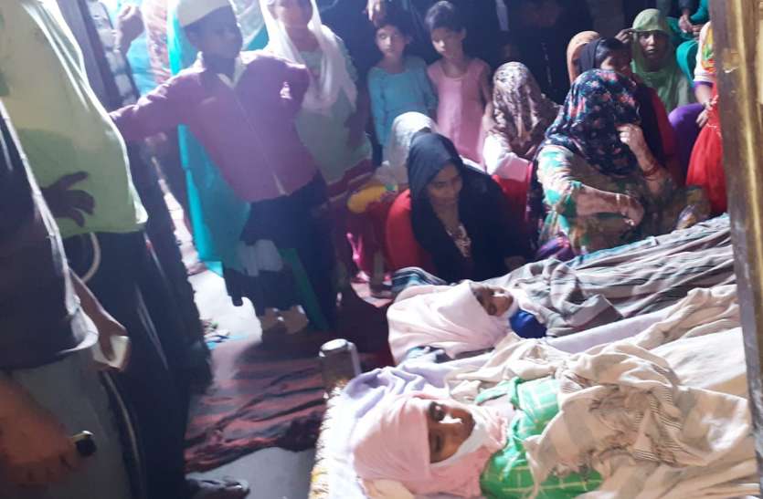 meerut दो सगी बहनों की रहस्यमयी मौत के बाद स्वास्थ्य विभाग की टीम ने यहां के बच्चों की जांच की तो पकड़ लिया माथा