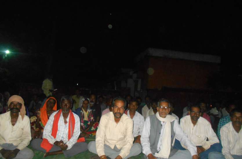 Workers fail between MLA and SDM, failed OPM management thing विधायक और एसडीएम के बीच मजदूरो की वार्ता विफल, ओपीएम प्रबंधन नहीं मान रहा बात