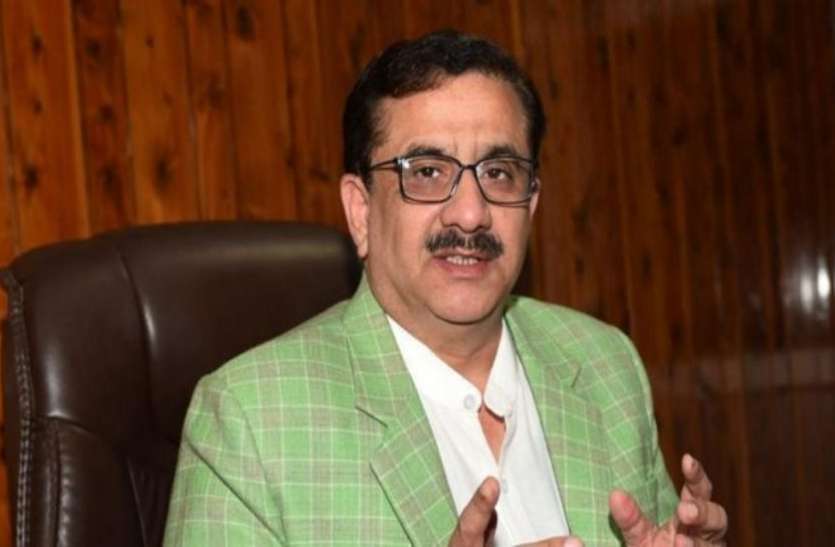 Wasim Rizvi शिया वक्फ बोर्ड के अध्यक्ष वसीम रिजवी के खिलाफ उठी आवाज, शिया-सुन्नी दोनों ने बताया आरएसएस का एजेंट