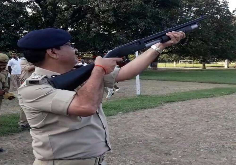 IG Sujeet Pandey participate in police mock drill Lakhimpur Kheri news