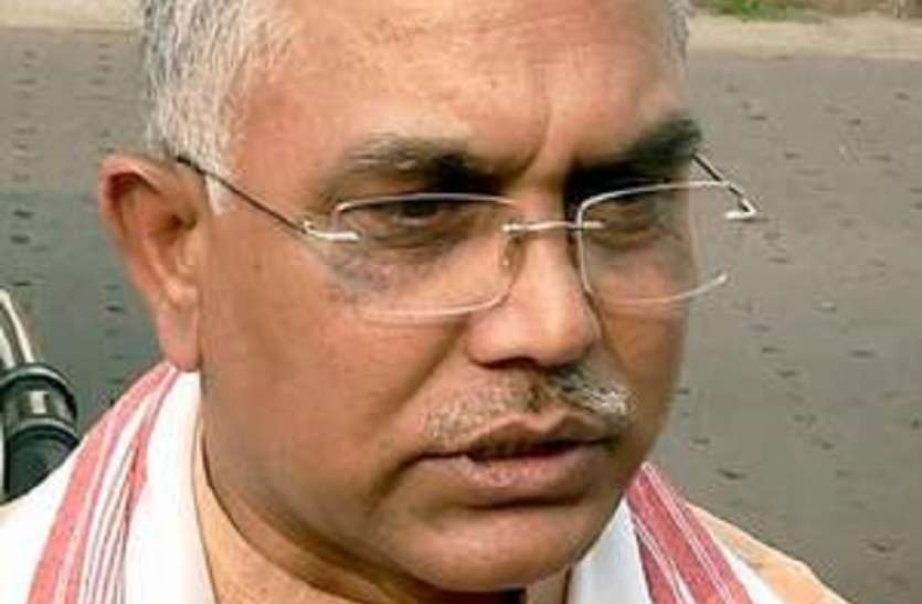 kolkata West Bengal विपक्ष ने ममता पर लगाया हिन्दुओं को लुभाने का आरोप