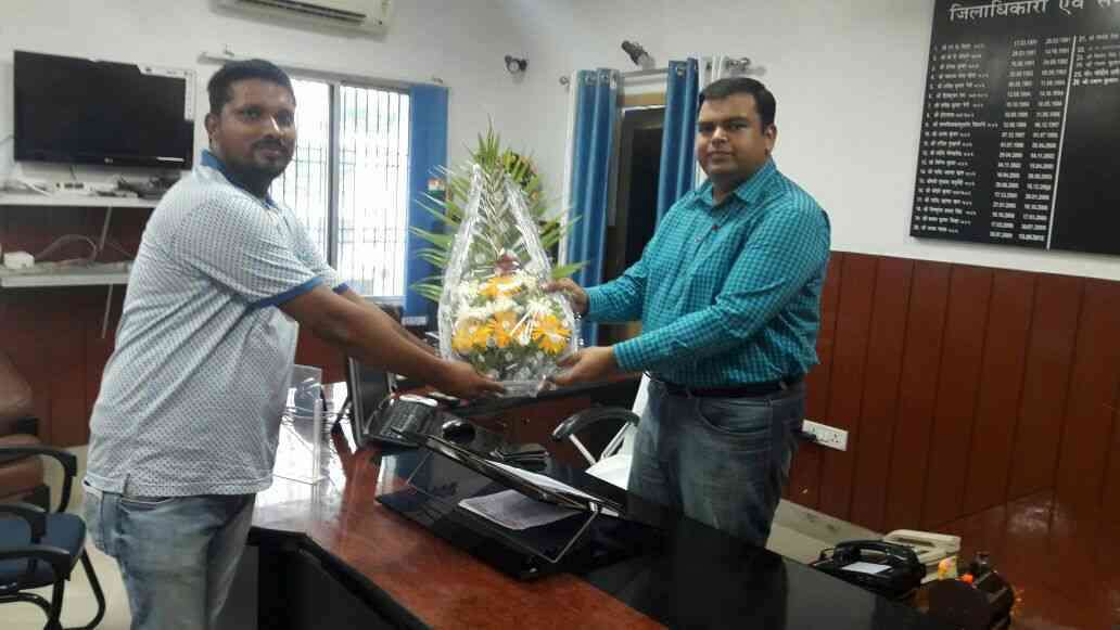 Mukesh pandey