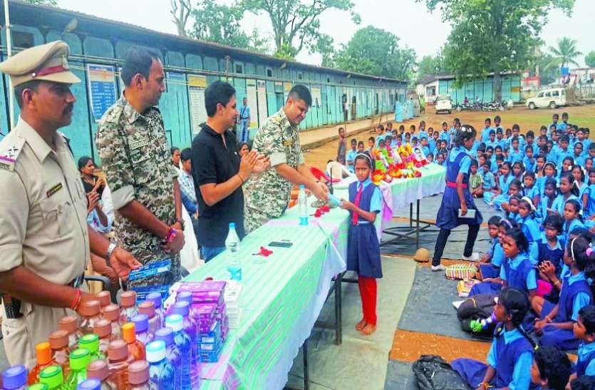 पुलिस तेदमुंता अभियान पुलिस तेदमुंता अभियान से स्कूली बच्चों को कर रही जागरूक, जानिए अभियान की खासियत