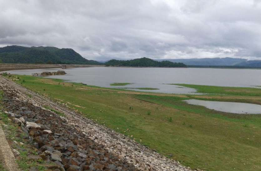 monsoon मानसून विदा होने को और अभी नहीं छलक पाए क्षेत्र के बांध