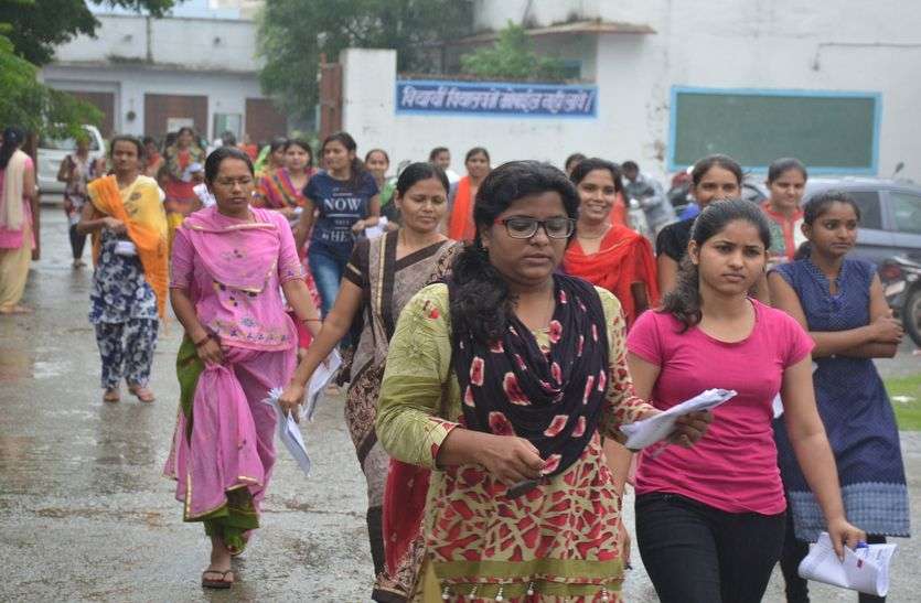 chittorgarh बारिश में भी ढीला नहीं पड़ा जांच का फंदा