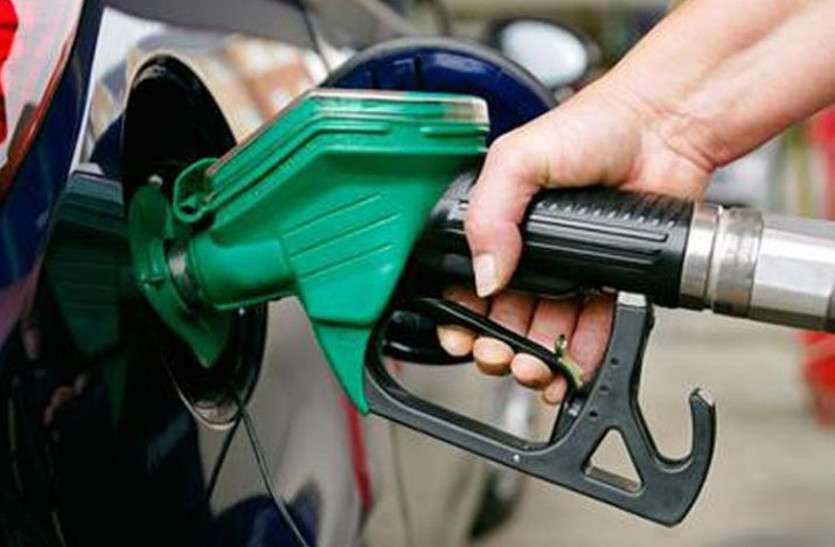 rajasthan petrol diesel पेट्रोल-डीजल पर ढाई महीने में 4.50 रुपए बढ़े, ट्रांसपोर्ट 35 फीसदी तक महंगा, सब्जियां 25 प्रतिशत तक मंहगी