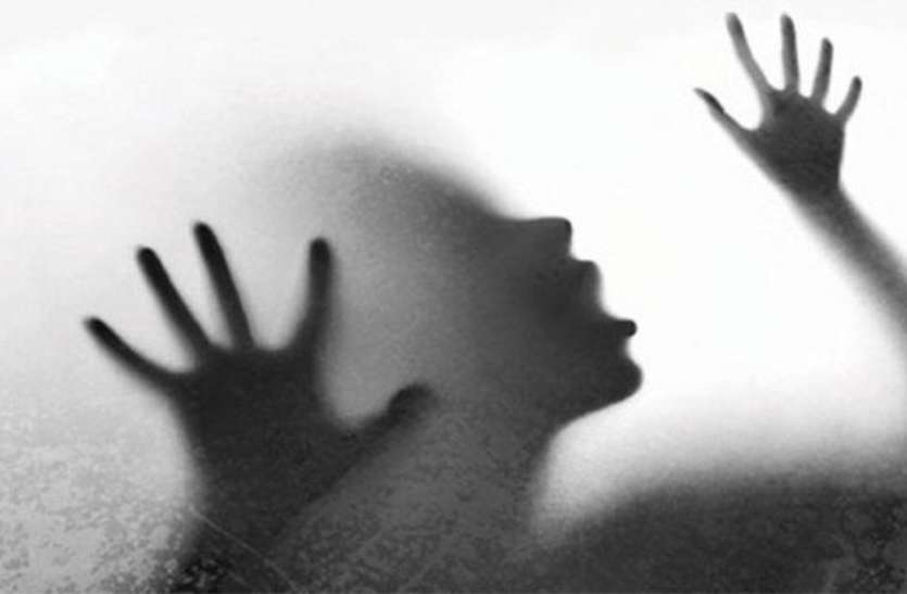 meerut किराए के लिए मकान दिखाने के बहाने दरोगा की पत्नी से दुष्कर्म