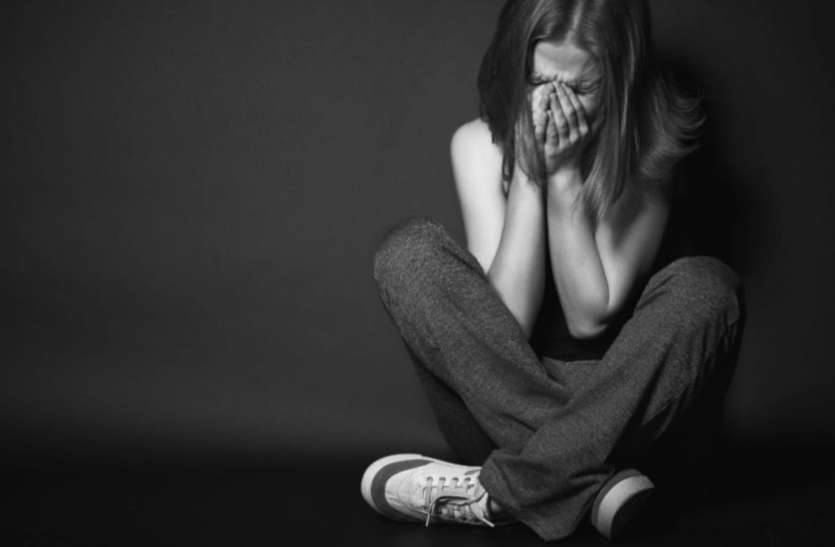 Suicide,lifestyle,opinion,work and life,rajasthan patrika article, World Suicide Prevention Day: 10 साल में 48 हजार लोगों ने खुद छीन ली अपनी जिंदगी