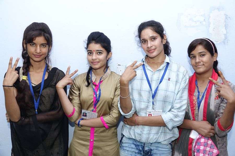 कॉलेजों में बन गई छात्रों की सरकार