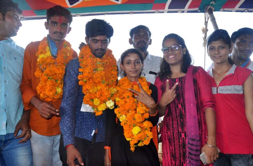 Student election in Barmer बाड़मेर : पीजी में एनएसयूआई का कब्जा, गर्ल्स में एबीवीपी का परचम, पढिए पूरी खबर