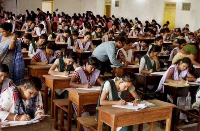 Exam UP Board Exam 2019 की Date हुई फाइनल, जानिए कब से शुरू होगी यूपी बोर्ड 10वीं और 12वीं की परीक्षा