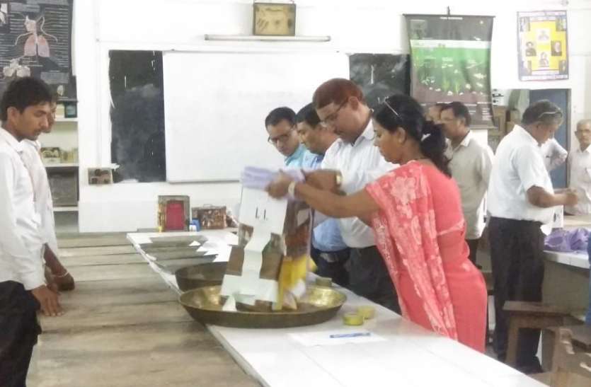 neemkatahan छात्रसंघ चुनाव परिणाम 2018 LIVE : सीकर में मतगणना शुरू, प्रत्याशियों की बढ़ी धडकऩें