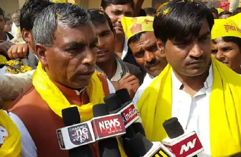 om prakash rajbhar पूर्वांचल के साथ-साथ अवध और बुंदेलखंड में पैर जमाएंगे ओमप्रकाश राजभर