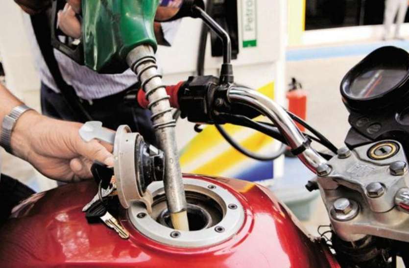 Petrol Diesel लगातार 17वें दिन बढ़े पेट्रोल-डीजल के दाम, 90 रुपये प्रति लीटर तक पहुंच गर्इ है कीमतें