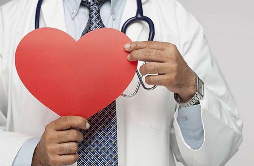 हृदय रोग : फैमिली हिस्ट्री है तो रहें अलर्ट हृदय रोग : फैमिली हिस्ट्री है तो रहें अलर्ट