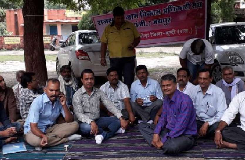 tahaseel mein aapasee kheenchataan, kaun kare sulah kee pahal तहसील में आपसी खींचतान, कौन करे सुलह की पहल