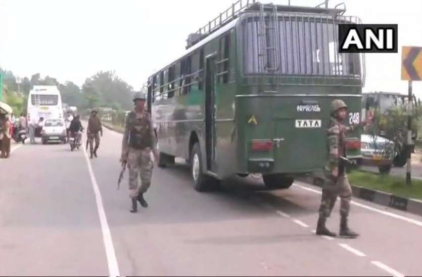 army जम्मू-श्रीनगर हाईवे पर आतंकी हमला, इलाके में बड़ा सर्च ऑपरेशन जारी