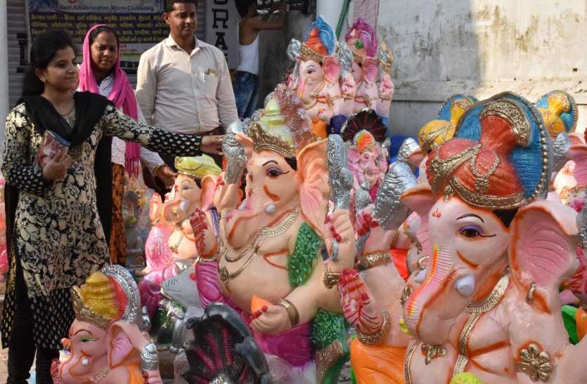 shahar mein aaj thaath se nikalenge gajaanan, taiyaaree pooree शहर में आज ठाठ से निकलेंगे गजानन, तैयारी पूरी