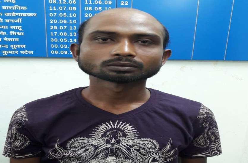 कंपनी प्रबंधन ने निजी अस्पताल में कराया भर्ती