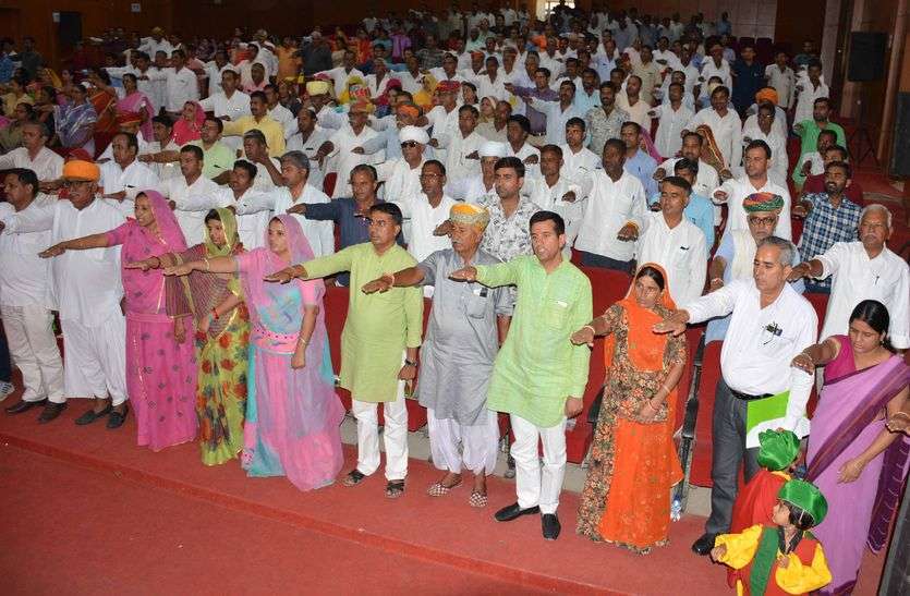 Making Role Model in Sanitation Public Movement by the call of PM Making Role Model in Sanitation Public Movement by the call of PM