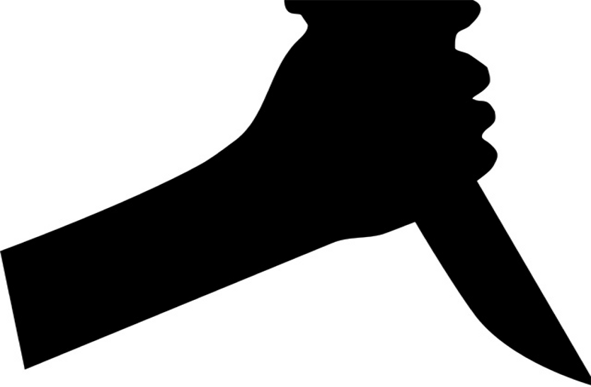 murder पत्नी के सामने पति को चाकुओं से गोदा, पत्नी ने जताया संदेह