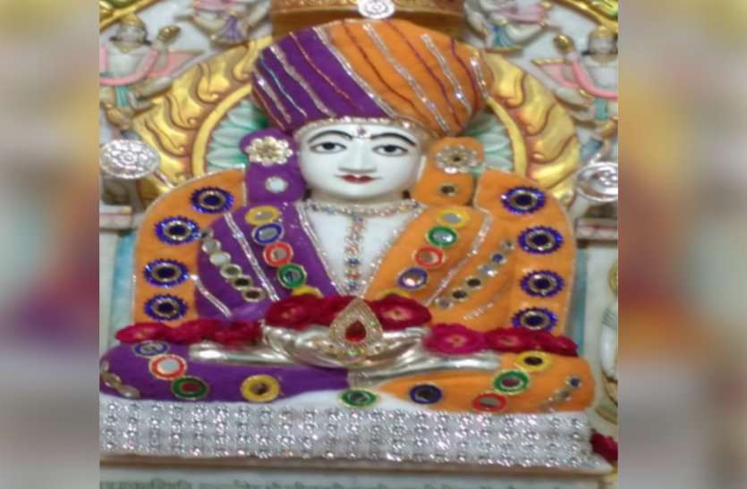 patrika पर्युषण पर्व : मंदिरों में छाया जन्म का उल्लास