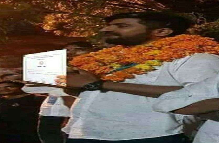 sunil जेएनवीयू छात्रसंघ चुनाव एनएसयूआई के सुनील चौधरी ने एबीवीपी के मूलसिंह को 9 वोट से हराया