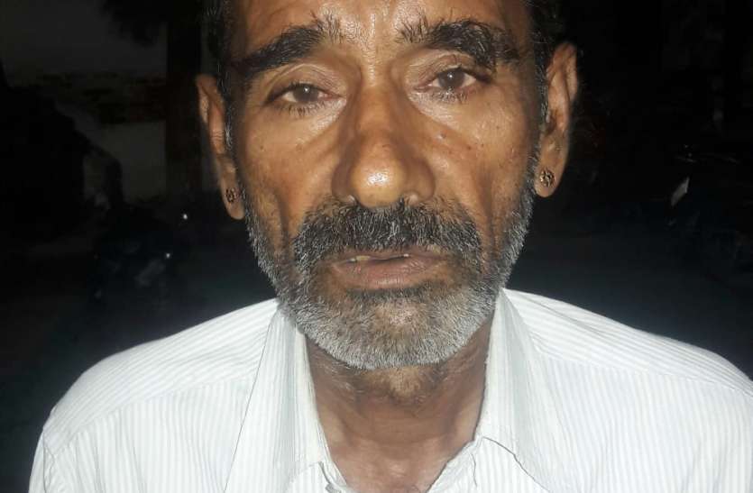 Swaroopganj was hidden in a stove, accused of Poko स्वरूपगंज की ढाणी में छिपा हुआ था पॉक्सो का आरोपी