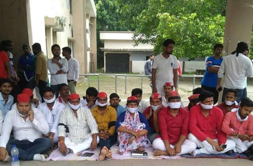 ddu election गोविवि छात्रसंघ चुनावः सबके निशाने पर सत्ता आैर विवि प्रशासन