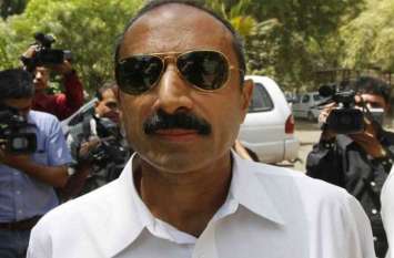 Sacked IPS Sanjiv Bhatt withdrew quashing plea Sacked IPS Sanjiv Bhatt withdrew quashing plea