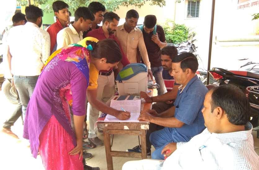 sp शाहपुरा में विधानसभा चुनाव से पहले डमी मतदान