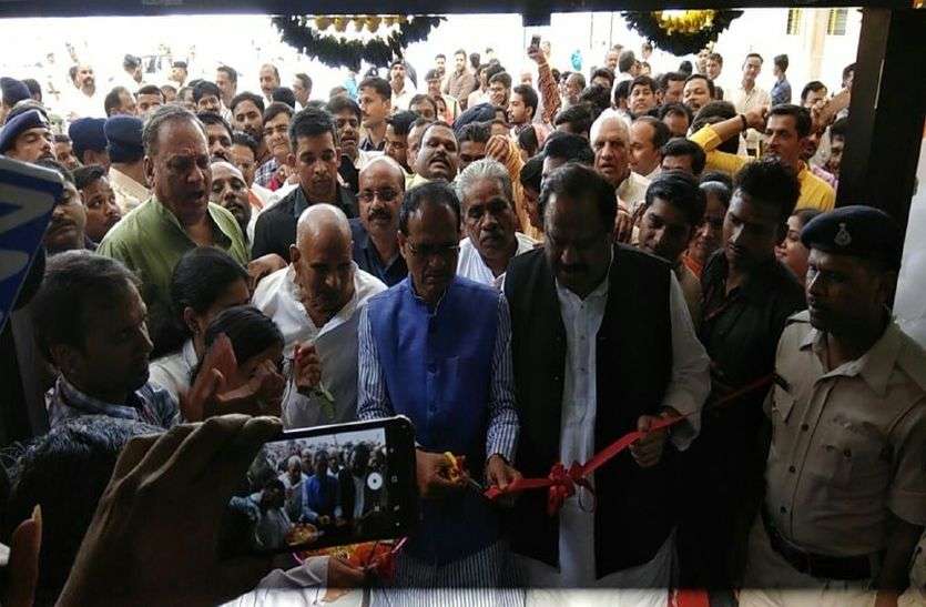 sapaks संसद का विशेष सत्र बुलाओ, नहीं तो २४ से चलाएं जेल भरो आंदोलन